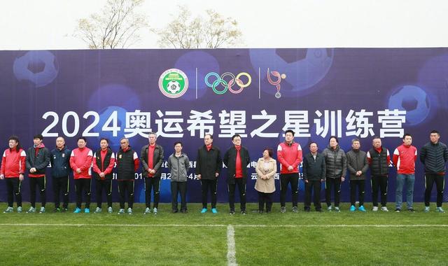年轻朋友妈妈2020