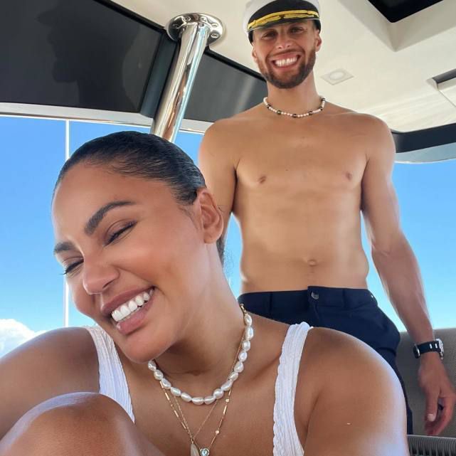 风间由美息子