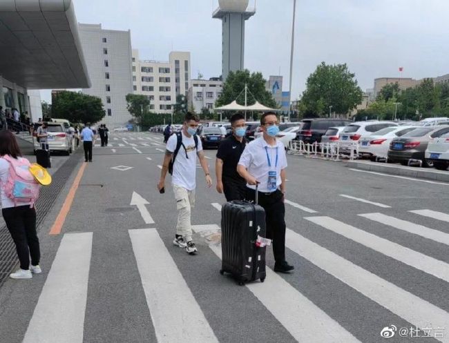 成人丝袜激情一区二区